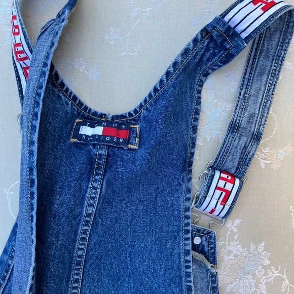 Vintage Tommy Hilfiger Bib Overall Shorts sizeL CARPENTERLOOP Logo Straps Jeans